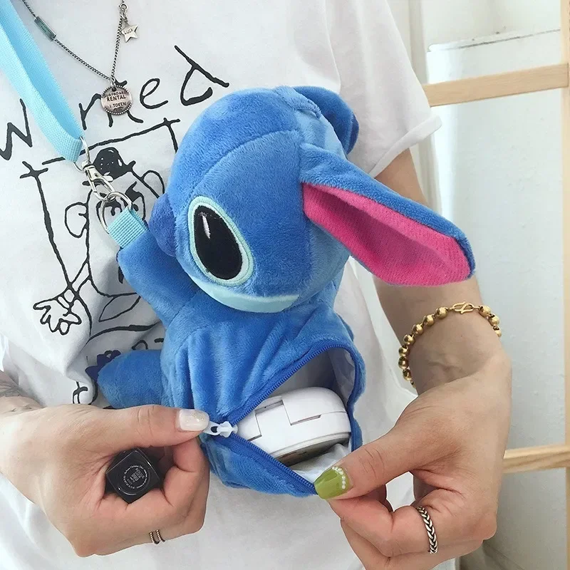 Disney Stitch ตุ๊กตา Plush กระเป๋าเป้สะพายหลังน่ารักการ์ตูนอะนิเมะเหรียญกระเป๋าตุ๊กตาเด็กแฟชั่น Messenger กระเป๋าจี้เด็กวันหยุดของขวัญ