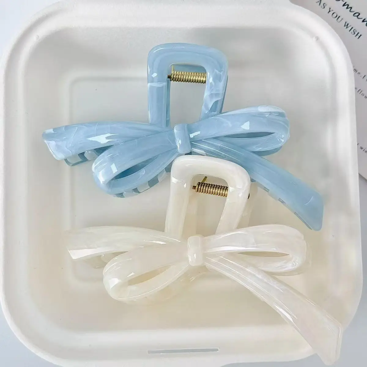 Modische Blau-Weiße Schleifenknoten-Haarklammer Große Koreanische Acryl-Haarspange Haarklammer Pferdeschwanz-Clip Haaraccessoires für Frauen