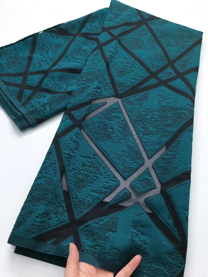 أقمشة الدانتيل الأفريقي الديباج جودة عالية 2025 الفرنسية النيجيري أقمشة الجاكار الدانتيل خياطة للنساء فساتين الزفاف 2.5 ياردة 4261