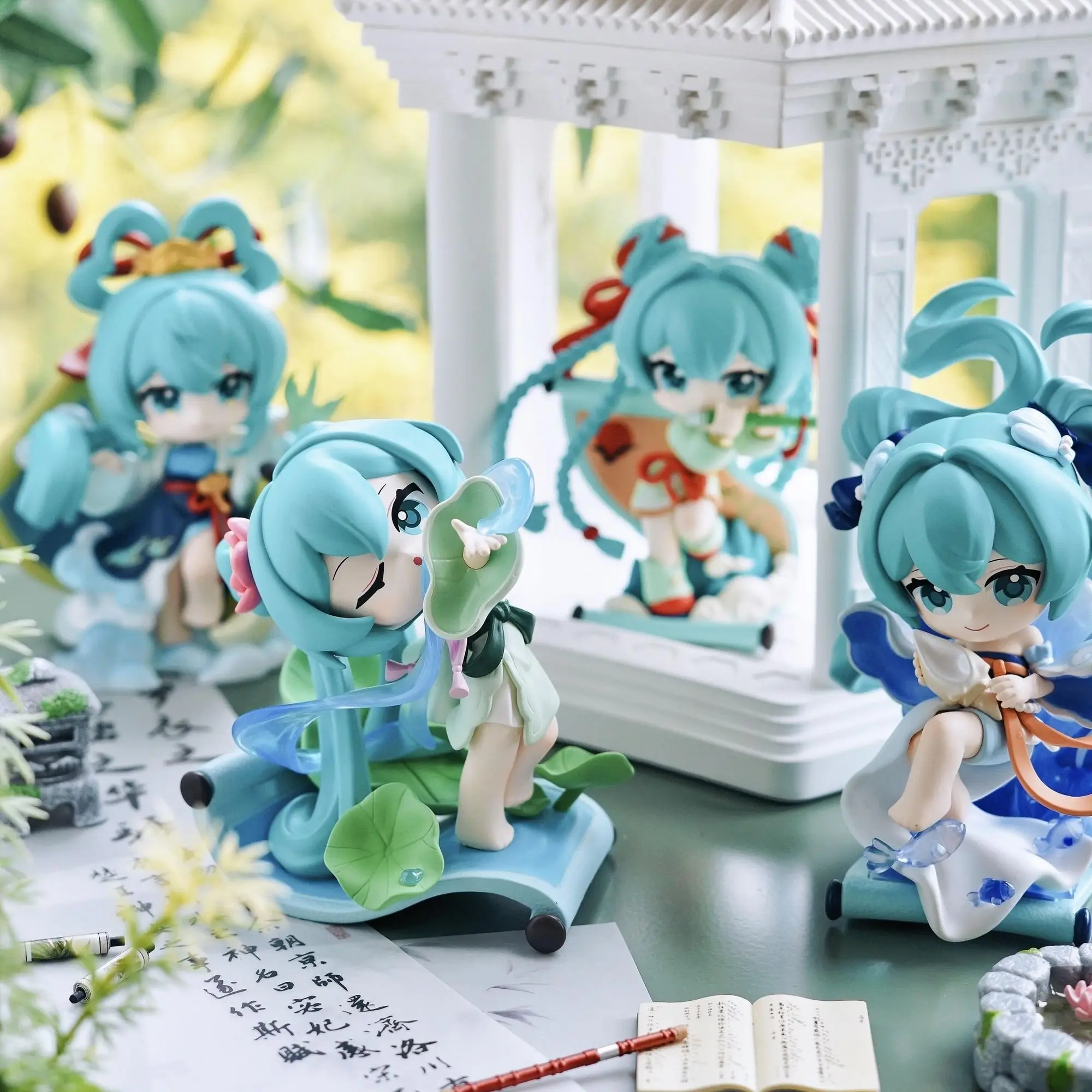 Original Funism Miku Mountain River Cloud Sea Series Figure Blind Box Q Version Ancient Style Collectible Ornament Toys Gift