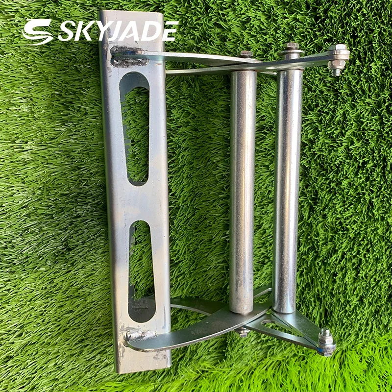 Turf Grip Steel Gripping Tongs Fast and Easy Installation for Football and Soccer Artificial Turf for Sports Application