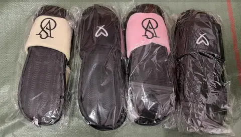 2025 Spring Male Female Soft Cloud Slippers Sneaker Men's Home Plush Fur Flip Flops Ladies Plus Size 44 45 Women Shoes