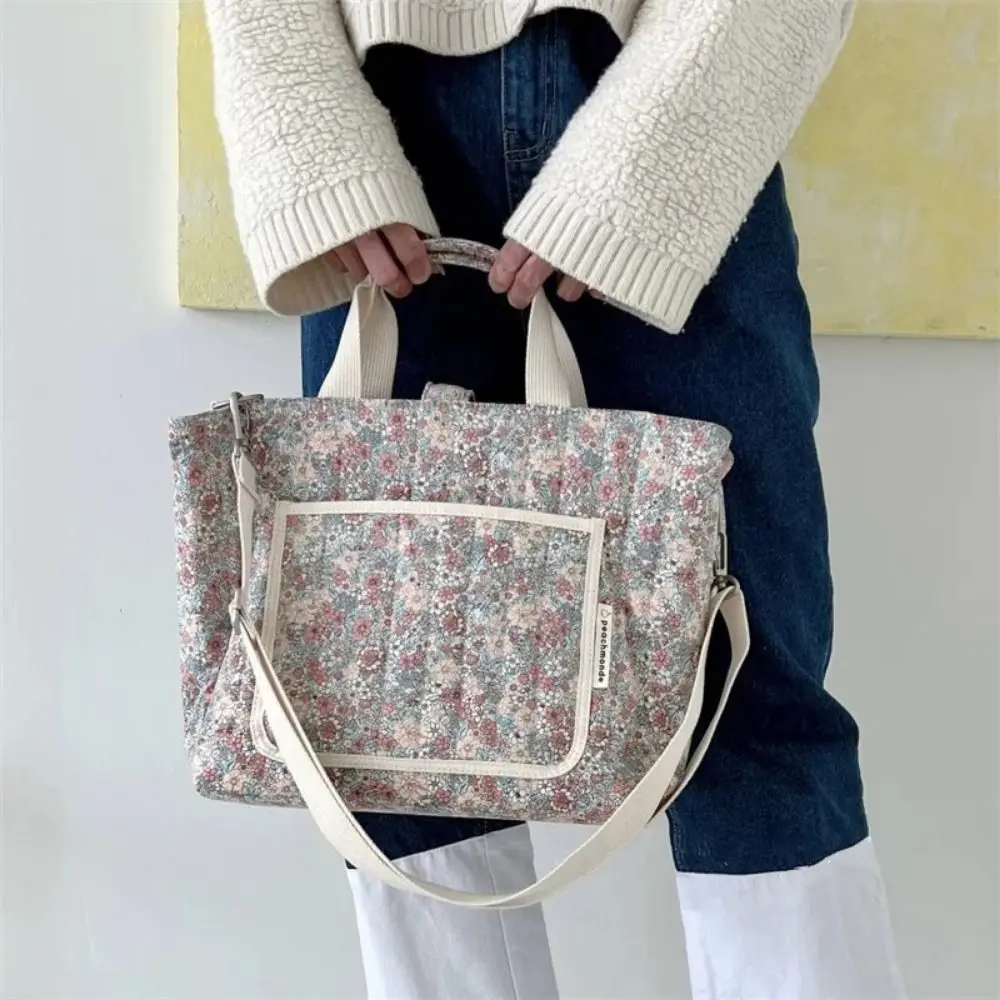 

Portable Floral Printing Mummy Baby Bag Large Capacity Cotton Crossbody Bag Lightweight Multifunctional Storage Bag Baby Care