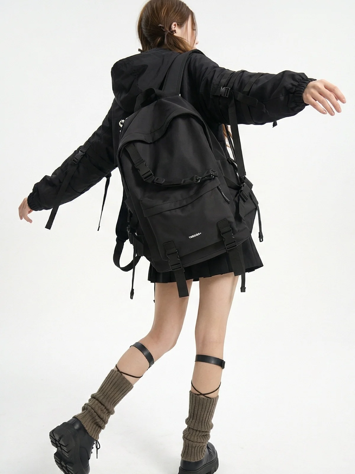 

YONAIGA Original Ins Functional Men's And Women's Chain Shoulder Bag High School Travel Backpack Soft Outdoor Backpack for Youth