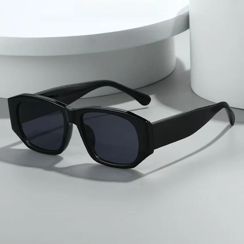 INS Fashion Hexagon Square Rivets Women Sunglasses Retro Burgundy Green Gradient Shades UV400 Men Trendy Punk Sun Glasses