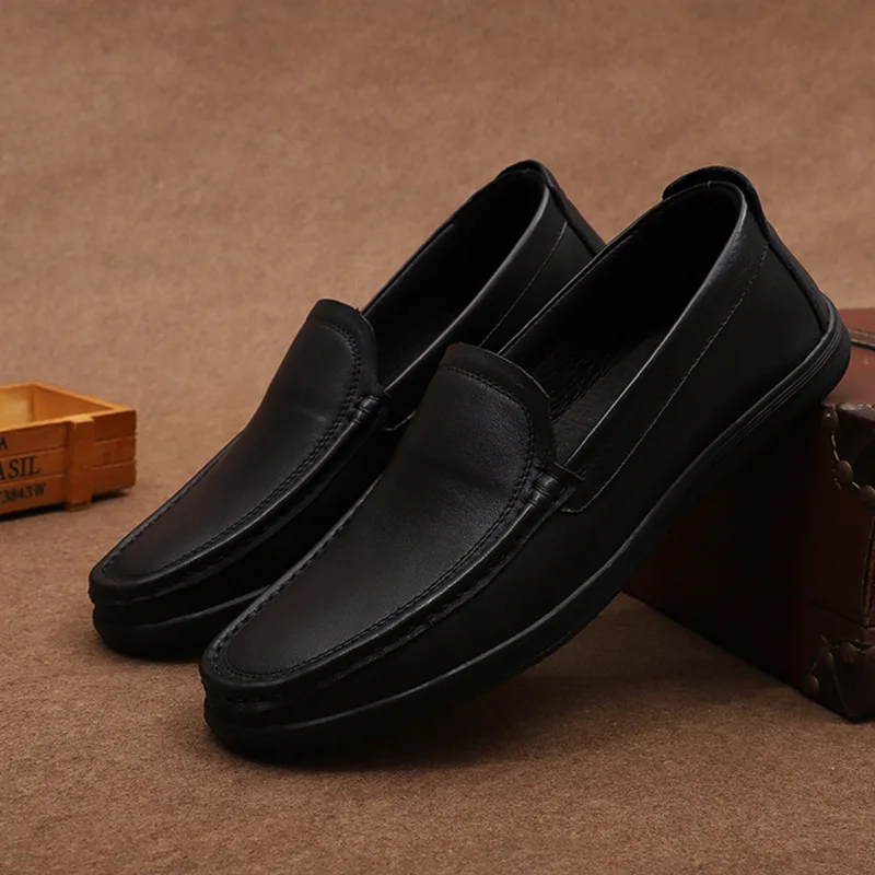 2026 New Flat Heel Casual Men's Shoes with Round Toe High Quality Layered Cowhide for Business Shoes Casual Men's Leather Shoes