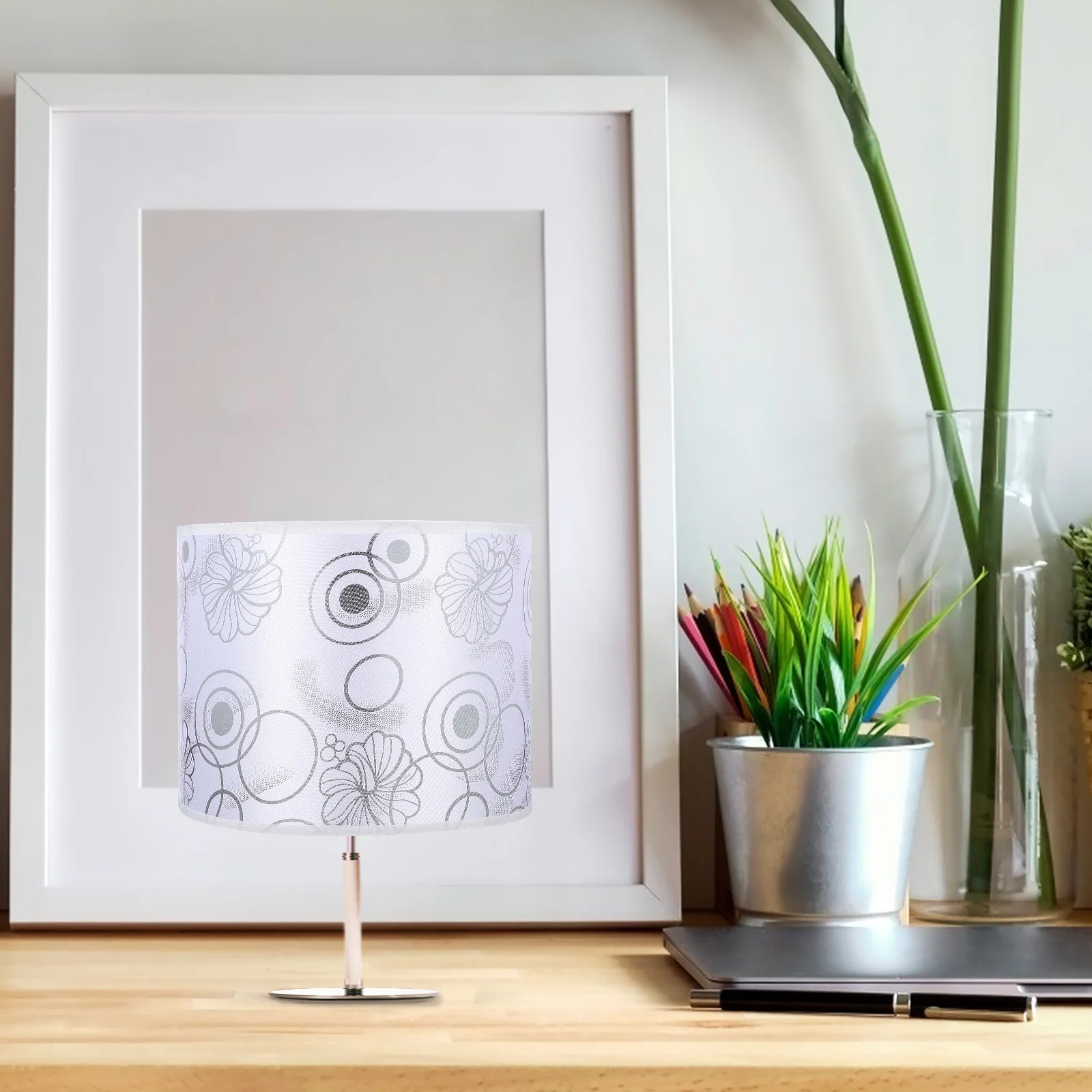 

Round Shape Cloth Lampshade High-Quality Material Soft Light Cover Eye-Friendly Household Lamp Accessory Perfect for Bedroom