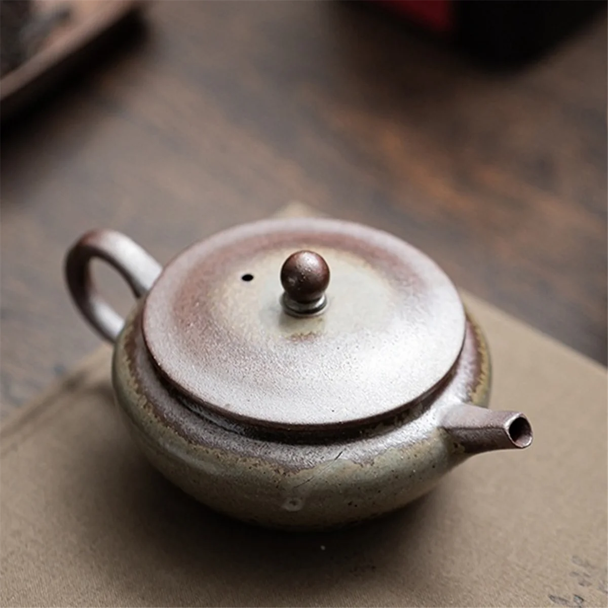 2025+ 100ML Old Rock Mud Flat Teapot Chinese Retro Ceramic Tea Brewing Tea Pot Teapot Ball Hole Filter Tea Kettle Tea Ceremony