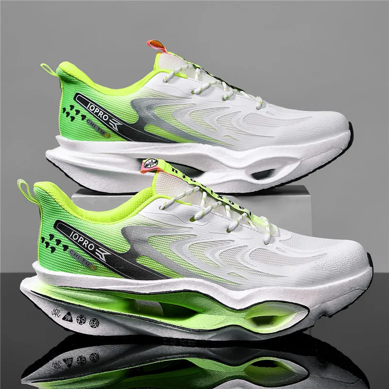 Herren-Laufschuhe mit durchbrochener Sohle, atmungsaktive Sportschuhe aus Mesh für den Sommer, hochelastische, stoßdämpfende Herrenschuhe mit dicker Sohle, die die Körpergröße erhöhen, leichte, rutschfeste und abriebfeste Herren-Laufschuhe für Outdoor-Aktivitäten, Fitness und den täglichen Gebrauch. – Detail 16