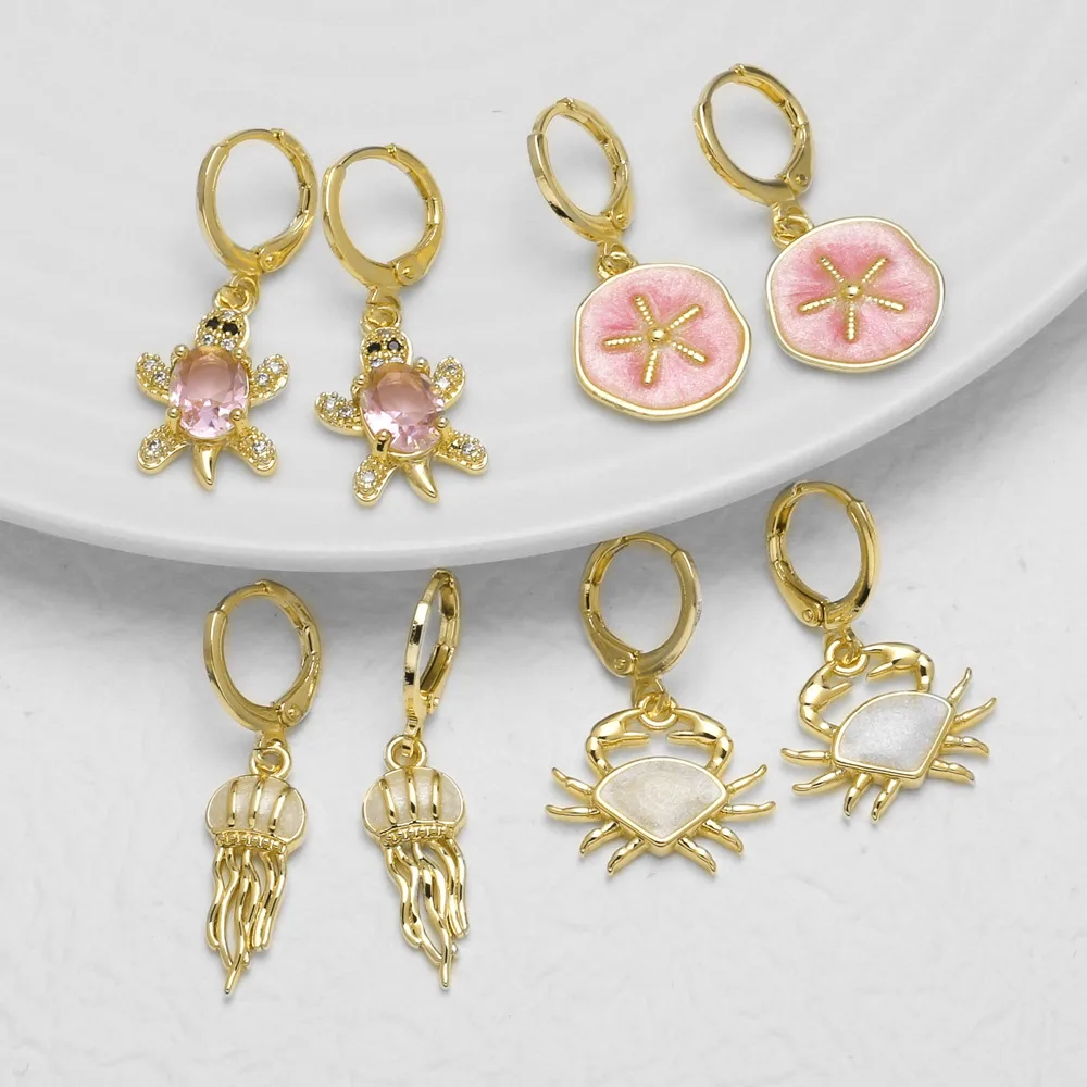 FLOLA lindos pendientes de tortuga de cristal rosa para mujer aros chapados en oro pendientes de medusa de cangrejo joyería de moda ersz71