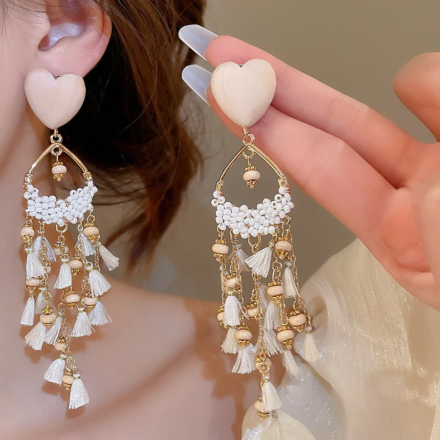 

NISHIZAWA French Retro Earrings Wood Heart Glass Beaded Tassel Elegant Earrings for Women
