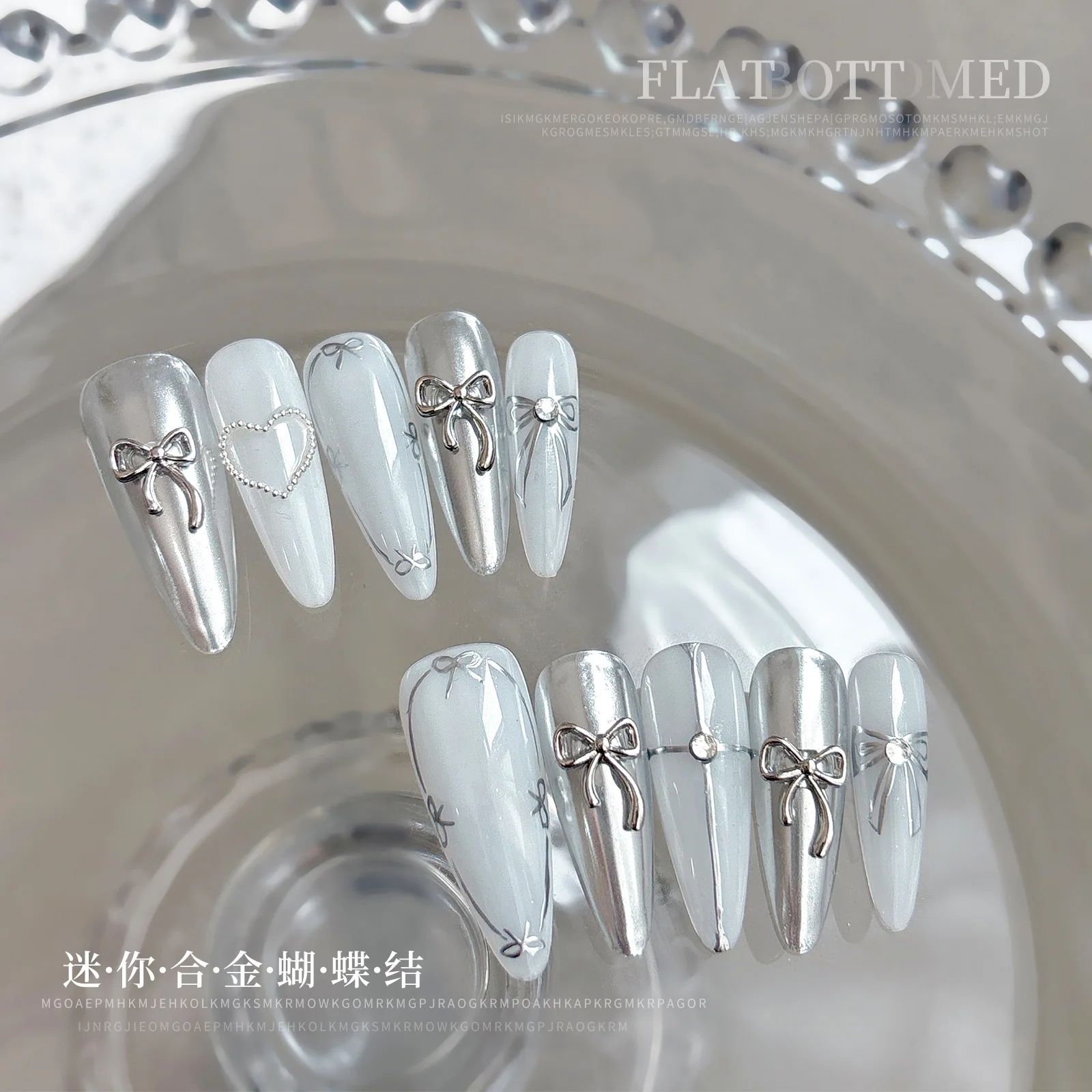 ربطة القوس فيونكة خط أزرق أحمر Bowknot الذهب سبائك الفضة شريط حرير معدني ملون شيك مسمار الفن الديكور مانيكير اكسسوارات مجوهرات