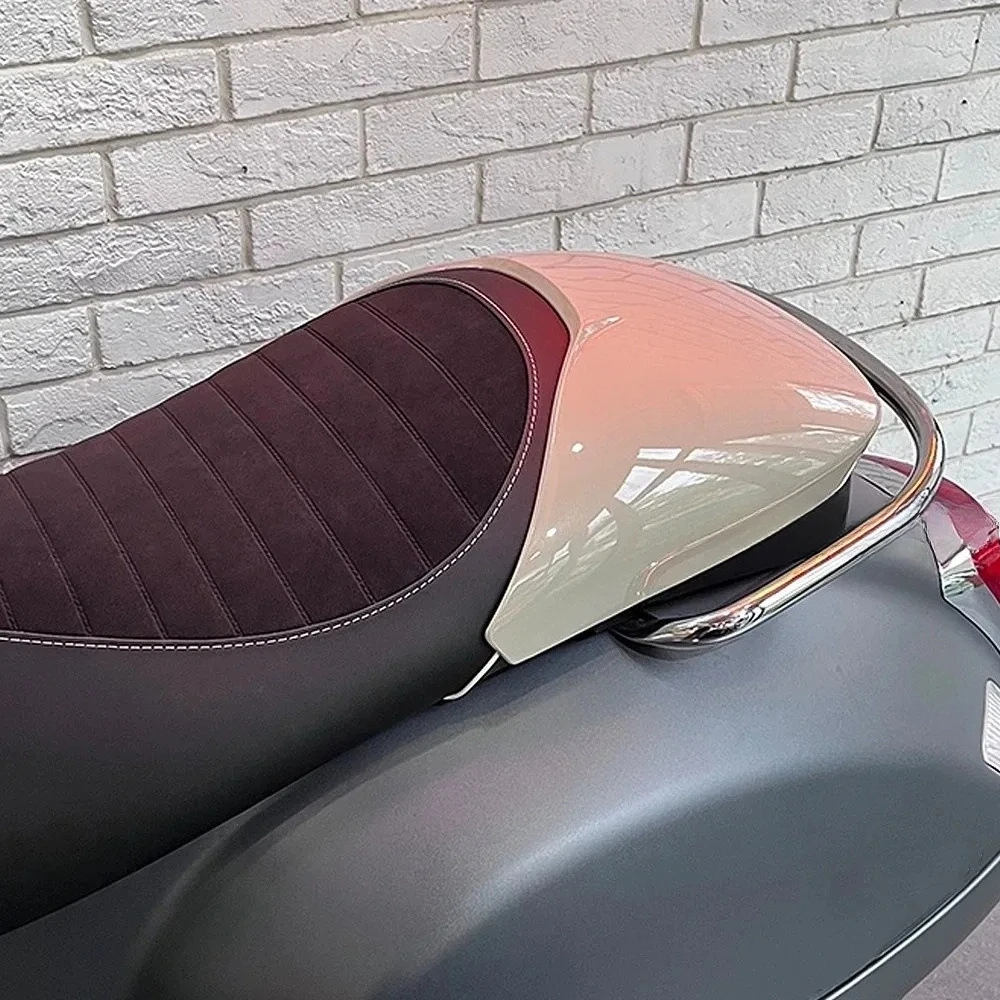 

Motorcycle accessories for Vespa GTS300 GTV300 hump rear seat cover