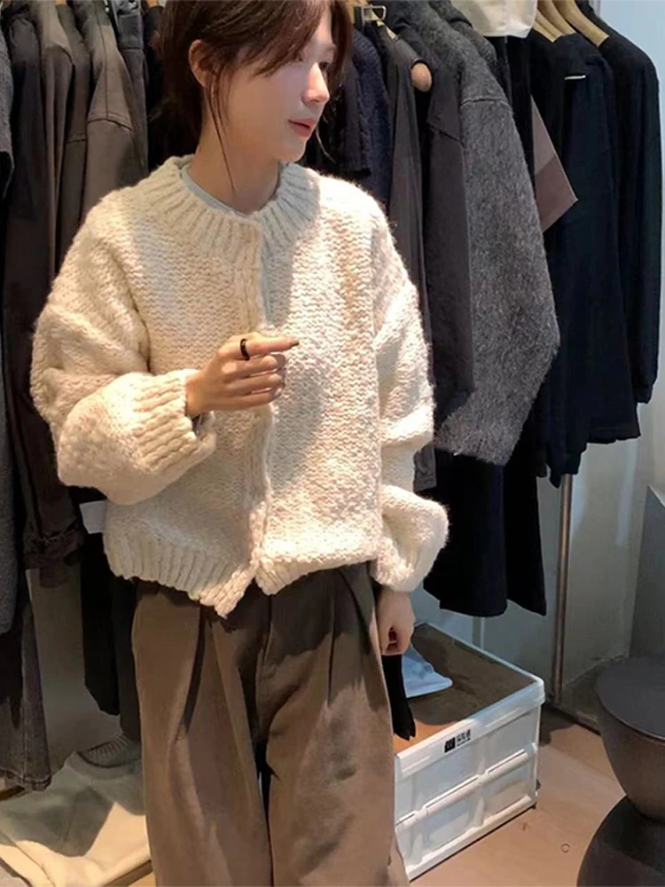 

Ladies White Sweater Jaet Lazy Sle Inner Wear Outer Wear Spring 2025 New ular Sweet Sle Loose Fit Long Sve