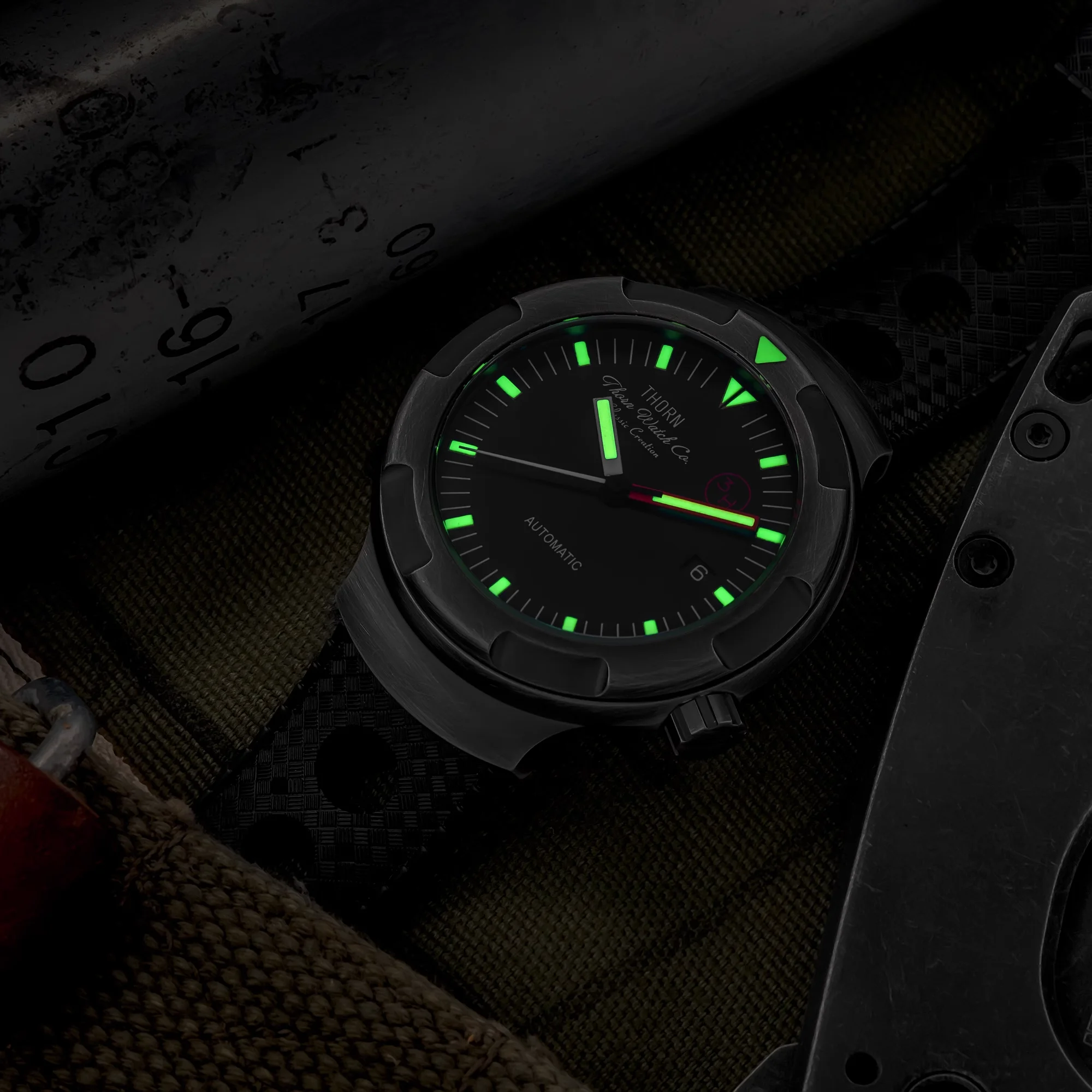 Thorn 42mm Men's Retro Titanium Diver Watch PT5000 Automatic Movement Rubber Strap C3 Luminous 20Bar Water Resistance