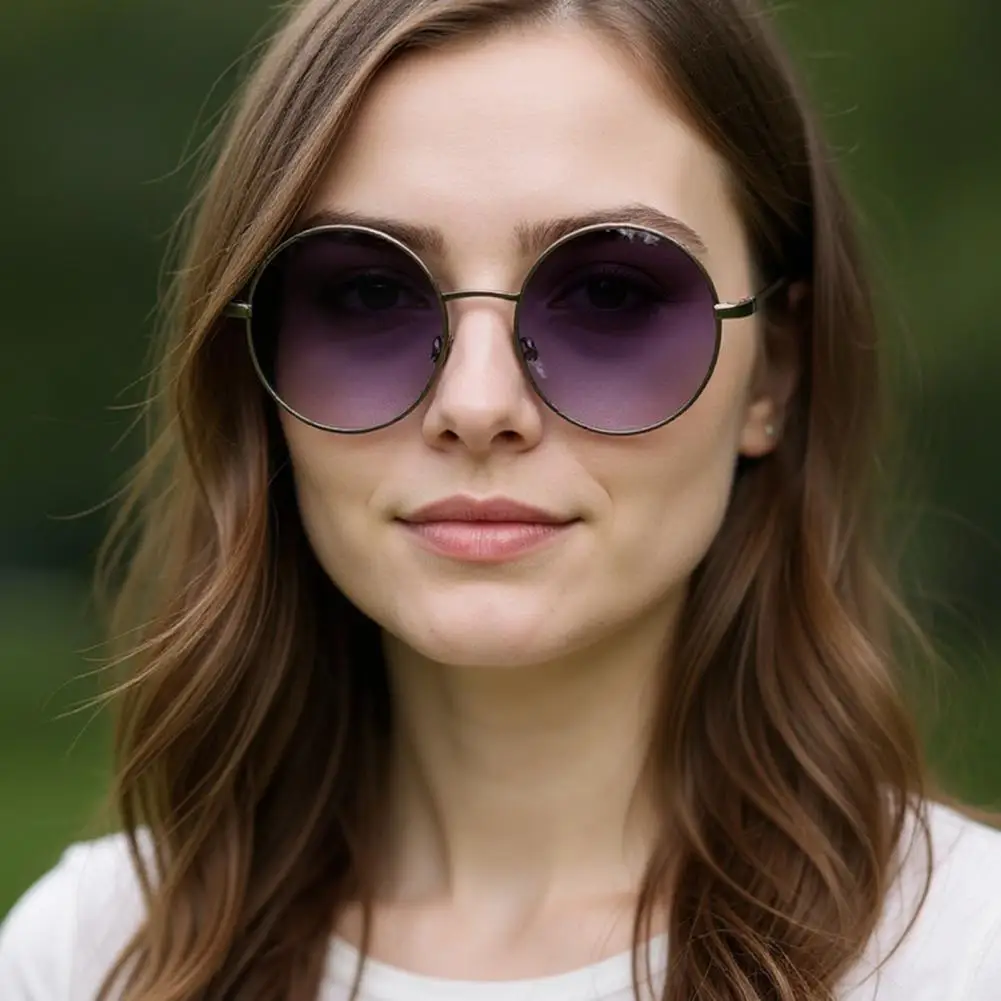 Retro Small Round Sunglasses for Men Women Polarized Circle Sun Glasses UV385 Protection Shades for Beach Vacation