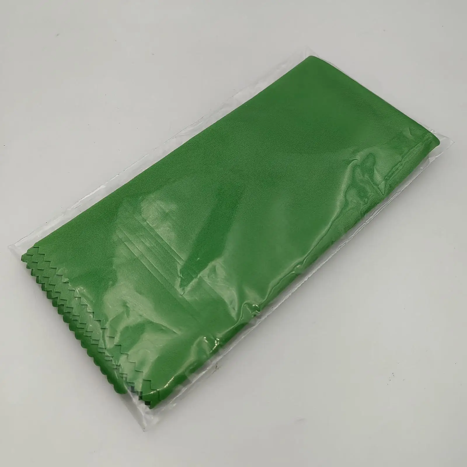 Soft Fiber Polishing Cloth for Musical Instruments Violin Guitar Piano Saxophone Cleaning Accessory
