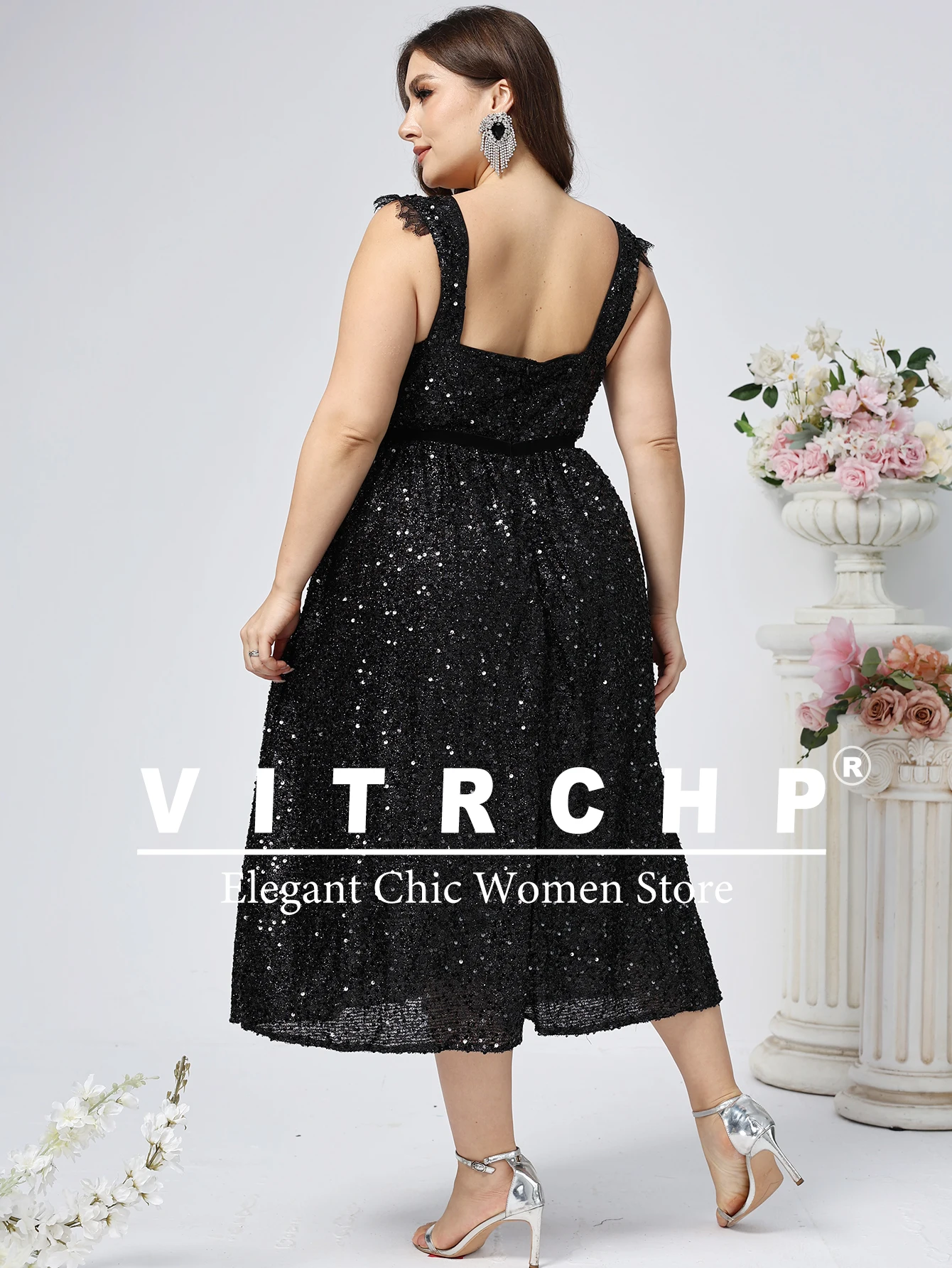 Sexy V-neck Formal Party Prom Dress Open Back Sequins Wedding Party Dress Lace Bridesmaid Dress Black Graduation Dress