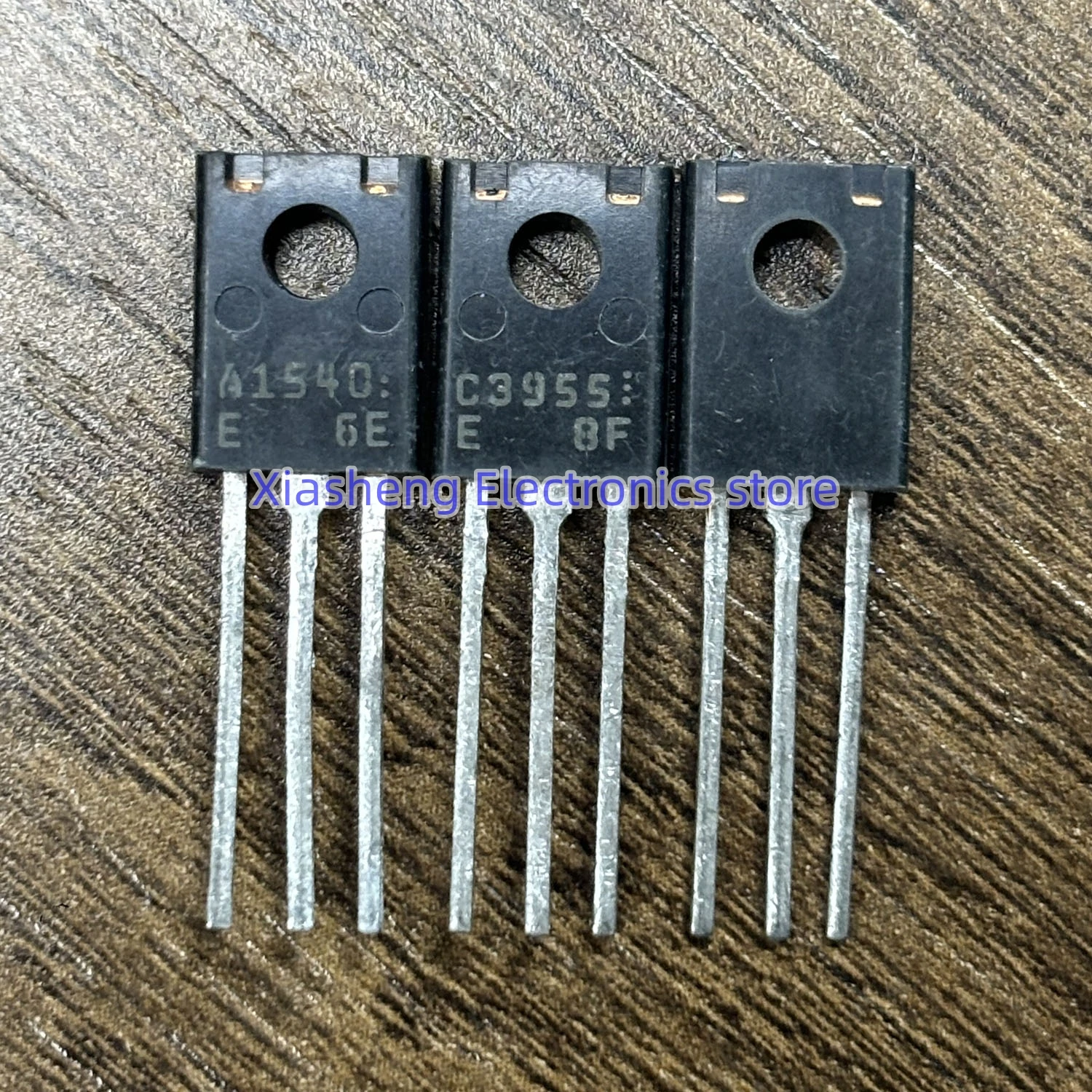 

New Original 10Pairs 2SA1540 A1540 + 2SC3955 C3955 TO-126 Transistor In Stock Good Quality