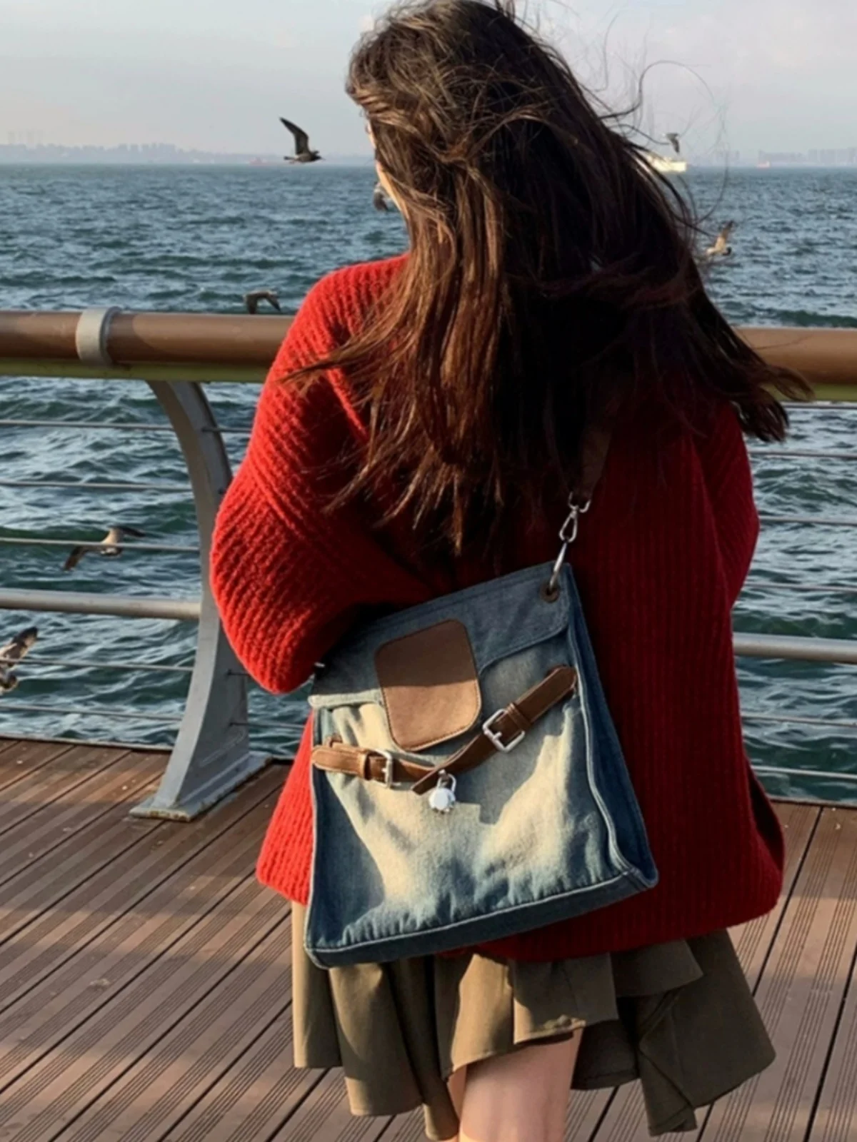 グレーの柔らかく心地よいVネックニットオープンカーディガン、レディース春秋ルーズミディアム丈アウターウェア、レイジーBFスタイルニットジャケット