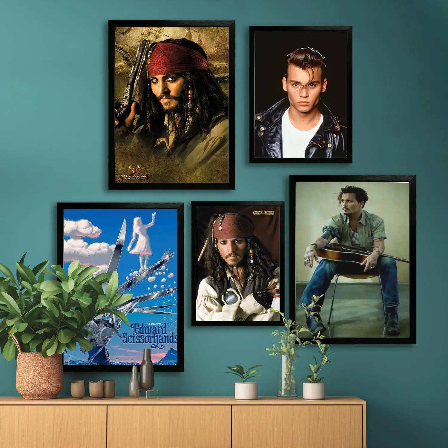 johnny depp actor Canvas Art Poster and Wall Art, Picture Print, Modern Family, Bedroom Decor, Posters,Decorative painting