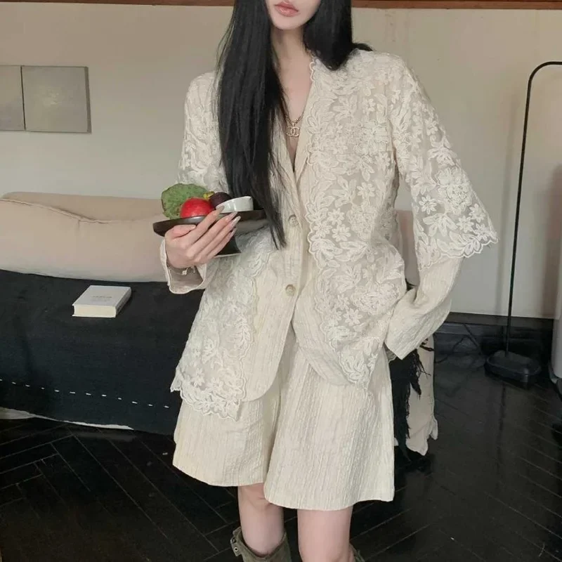 

2026 Summer New Simple Commuting Linen-Cotton Collection with Textured Feel A Premium Three-Piece Set of Linen-Cotton Blouses