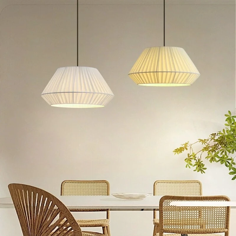 Japanese Style Creative Minimalist Restaurant Booth Private Room French Cream Style Bedroom Homestay Fabric Pendant Light