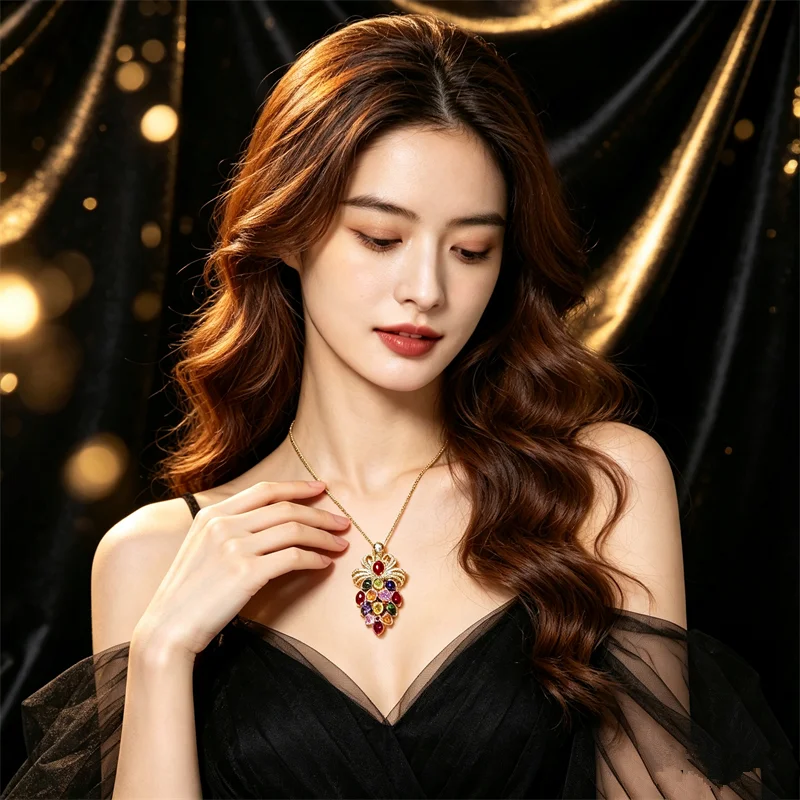 Fashion Grape Color Zircon Pendant Necklace Luxury Clavicle Chain Shiny Women Crystal Charm Choker Collar Trendy Jewelry Gifts
