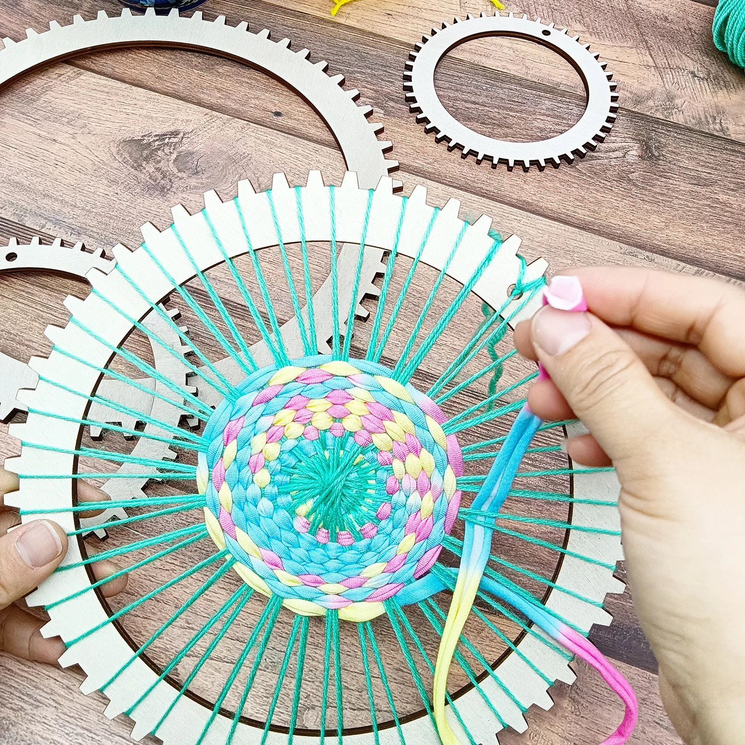 Weaving Loom Kit Weaving Frame Loom Wooden DIY with Wooden Stick, Comb, Crochet Needle for Adults Beginners Lovers view 2