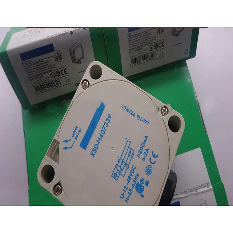 1PCS Neu Für XSD-H 407339   Näherungsschaltersensor XSDH 407339   Ersatz