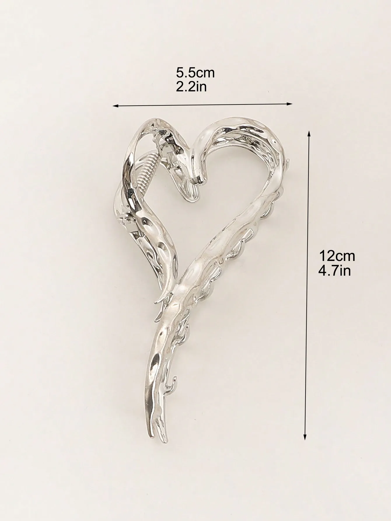 1Pcs Sliver Heart Hair Claw Clips,Elegant Love Design Hair Barrettes Ornament Large Hair Catch Clips Hair Accessories for Women