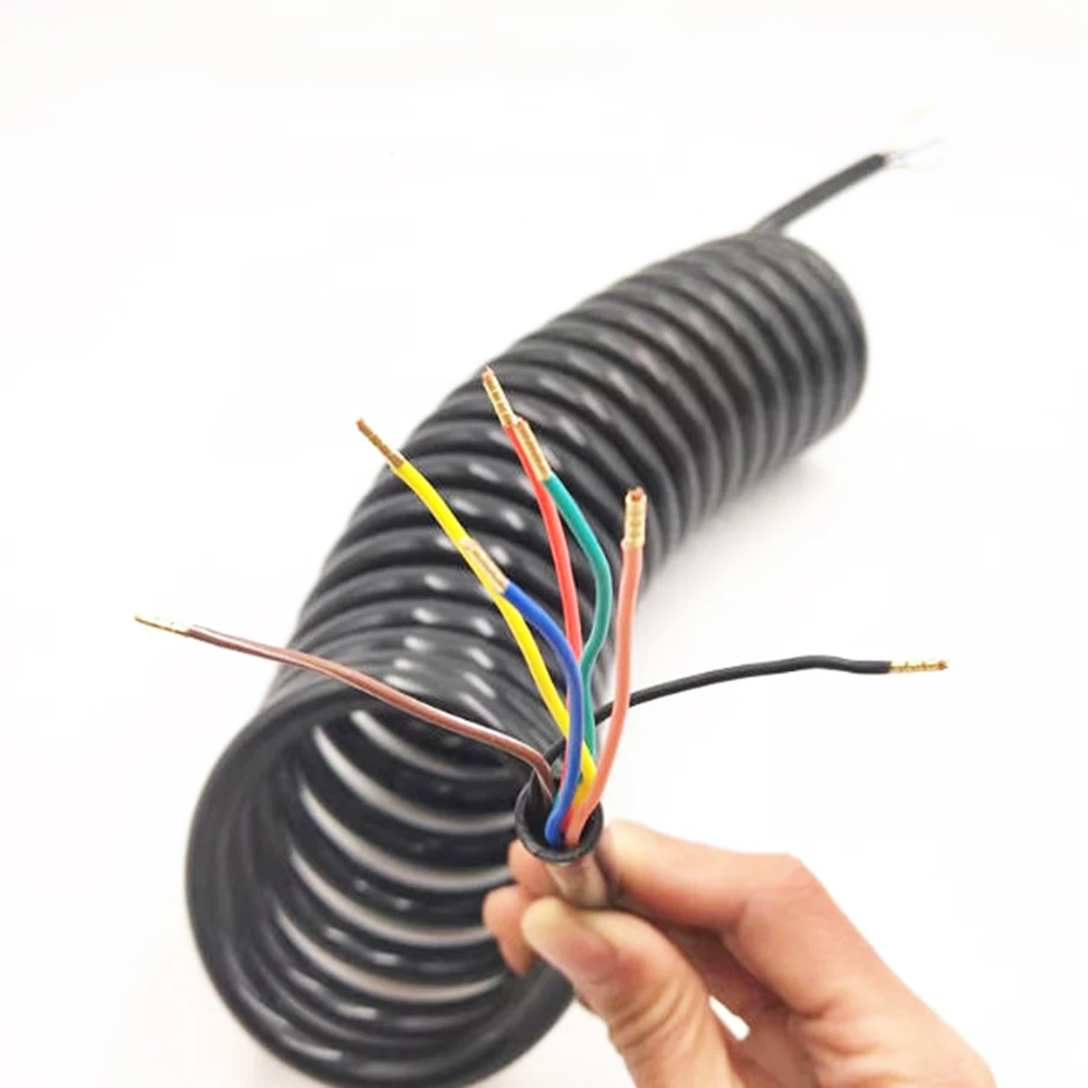 

7-Core Spring Wire Connector Trailer Wiring Plug Socket Flexible Heavy-Duty Circle Spring Cable for Trucks and Trailers