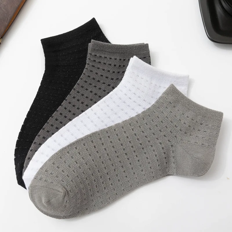 Summer Mens Socks Hollow Out Mesh Thin Breathable Low Cut Ankle Socks Casual Fashion Solid Color Black White Short Socks Men Sox