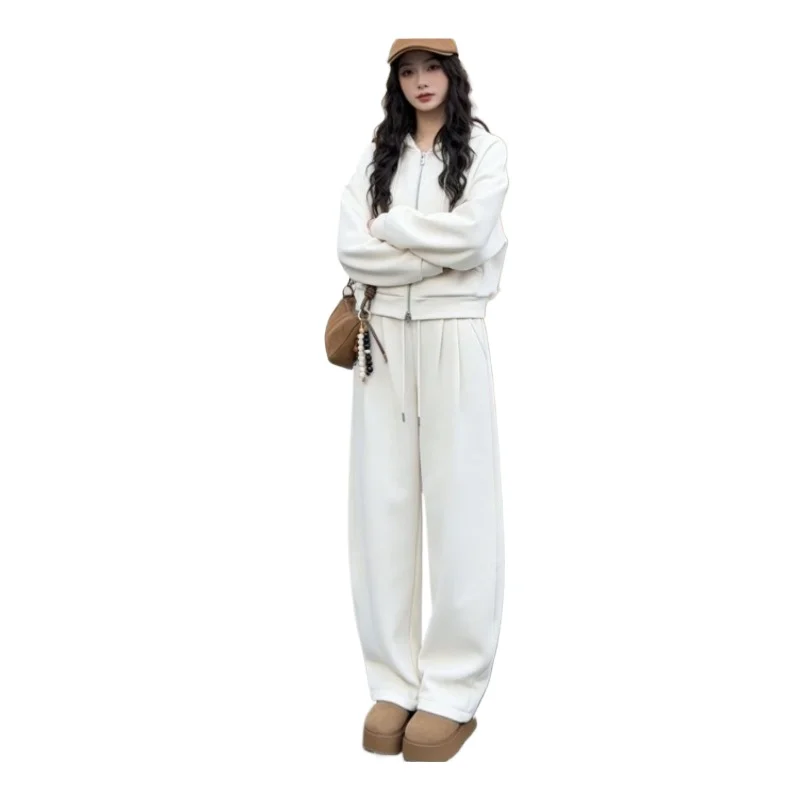 

The New Autumn and Winter Collection Features Fashionable Trendy Long-sleeved Zipper Set Simple Stylish Comfortable Women's Wear