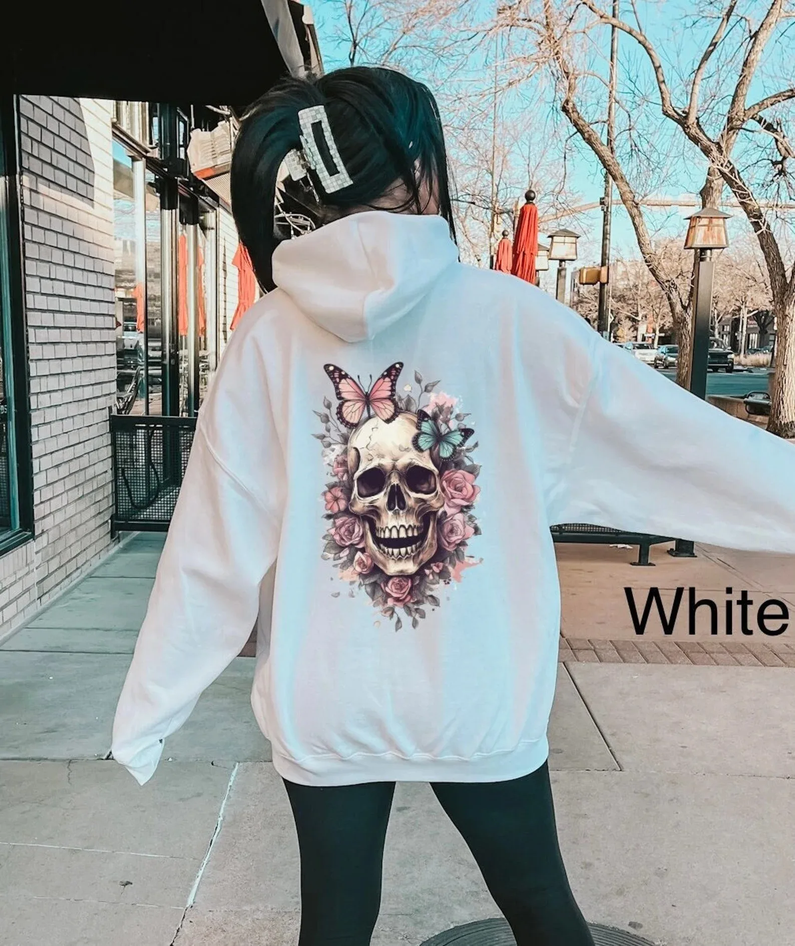 

Skull Butterfly Rose Printed Cotton Hoodie Fashionable Loose - Fit Sweatshirt for Street Style Rose Design Chic Comfortable