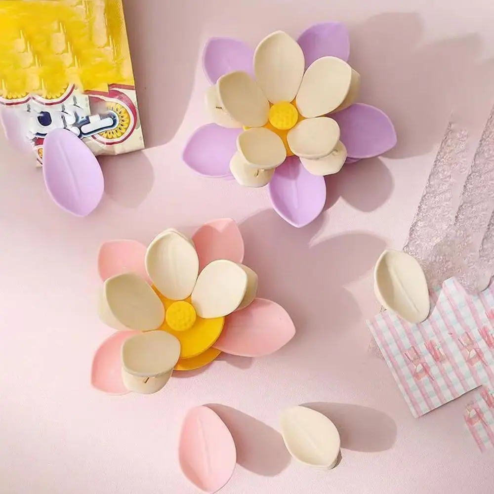 Double-Layer Flowers Magnetic Fridge Magnets Kitchen Accessories 2 in 1 Sealing Clips for Food Storage Multifunctional