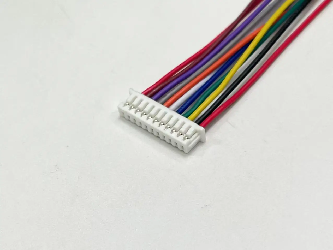 

510211100 ЖГУТ ДЛЯ ПРОВОДОВ, СЕРЬЕ MOLEX PICO BLADE, КНОПКА 1,25 ММ, 51021-1100, КАБЕЛЬ 11P, готовая к использованию, быстрая доставка