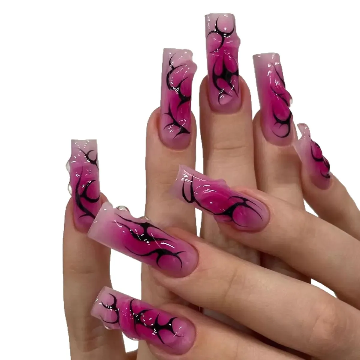 

Новая коллекция 2026: Минималистичные длинные квадратные ногти с объемным тиснением в европейском и американском стиле для модных девушек