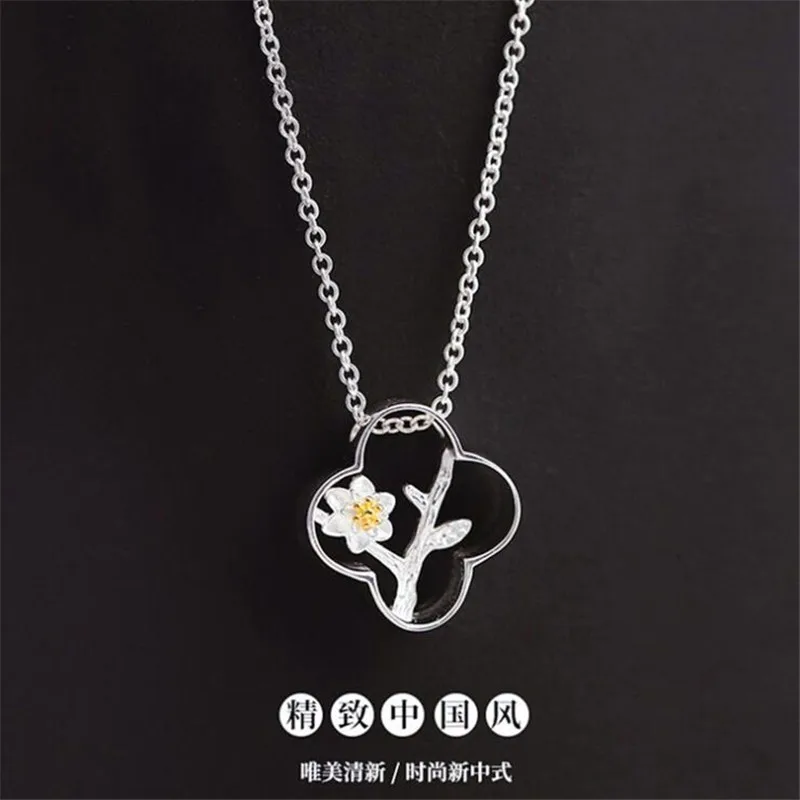 New Simple Flower Exquisite 925 Sterling Silver Jewelry Plum Blossom Hollow Clover Tree Clavicle Chain Pendant Necklaces HZX437