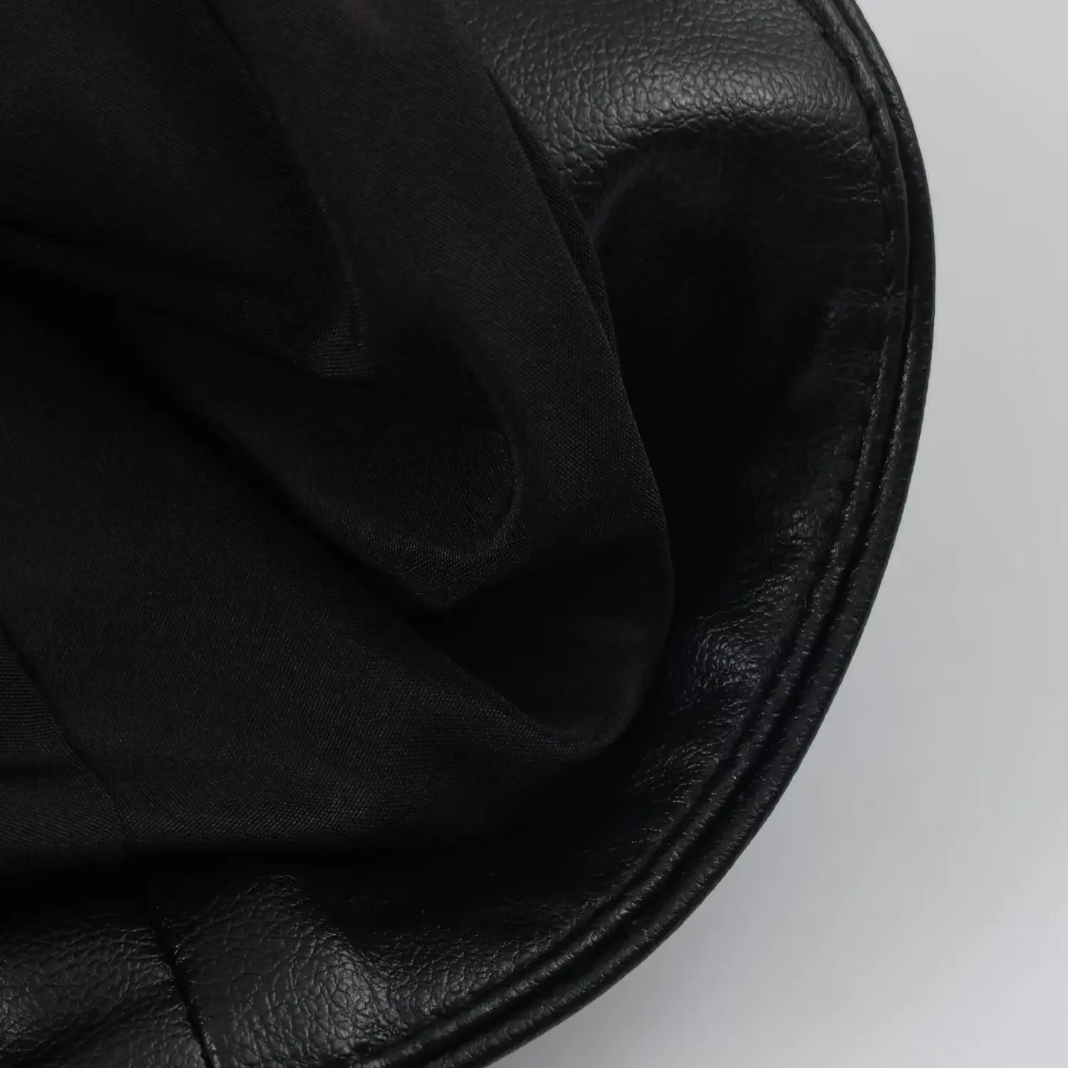 Women Leather Effect Jacket with Belt Lapel Collar Zip Up Long Sleeve Slim Fit Elegant Coat Autumn Winter Outerwear Fashion