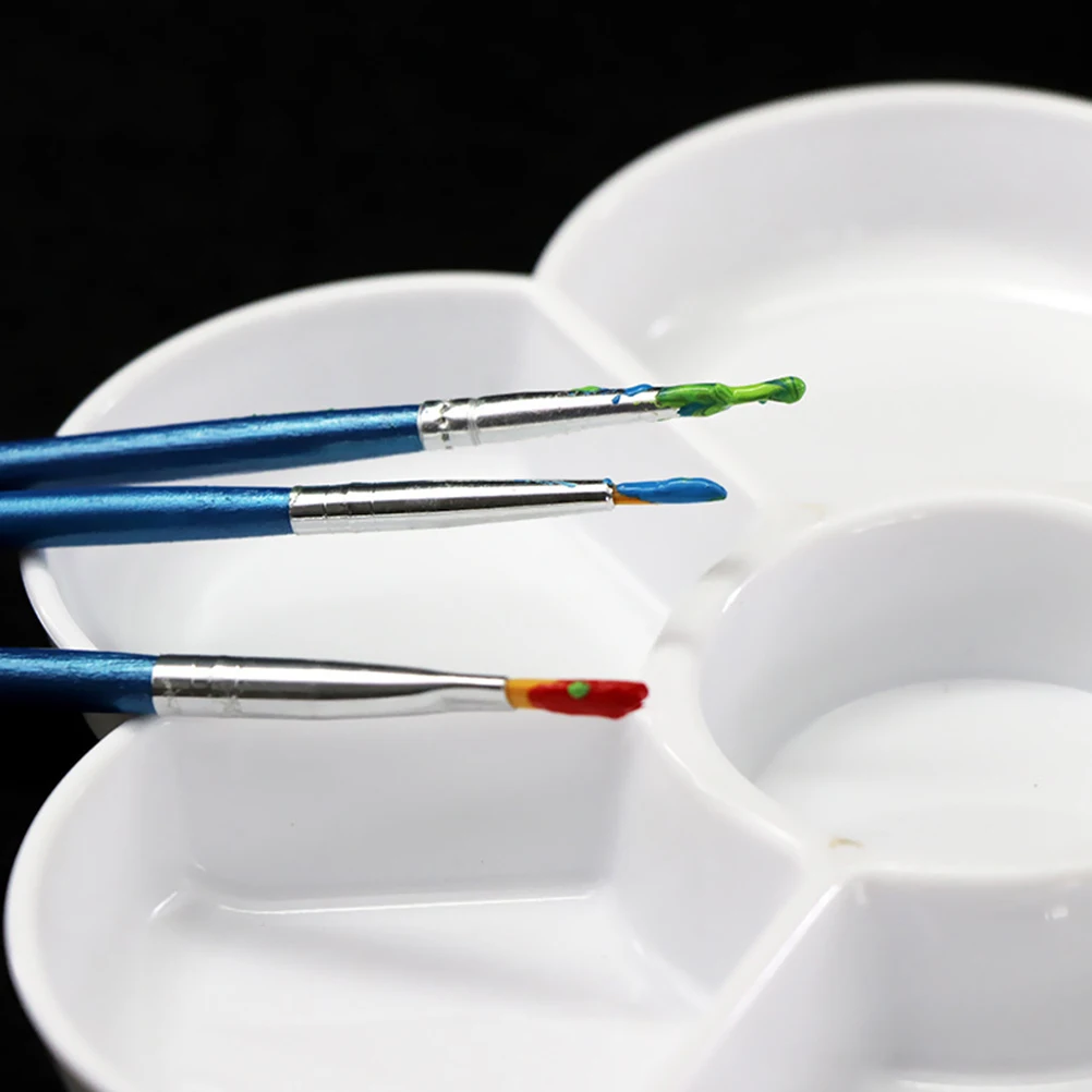 

2Pcs Plastic Art Paint Palettes Portable Plum Blossom Shape Durable Painting Palette for Watercolor Oil Pigment Mixing