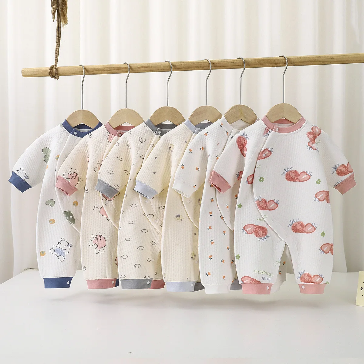 

Bodysuit & One-piece Romper Thick Winter Home Service Cartoon Design Newborn Clothing Loungewear Outfit Rompers