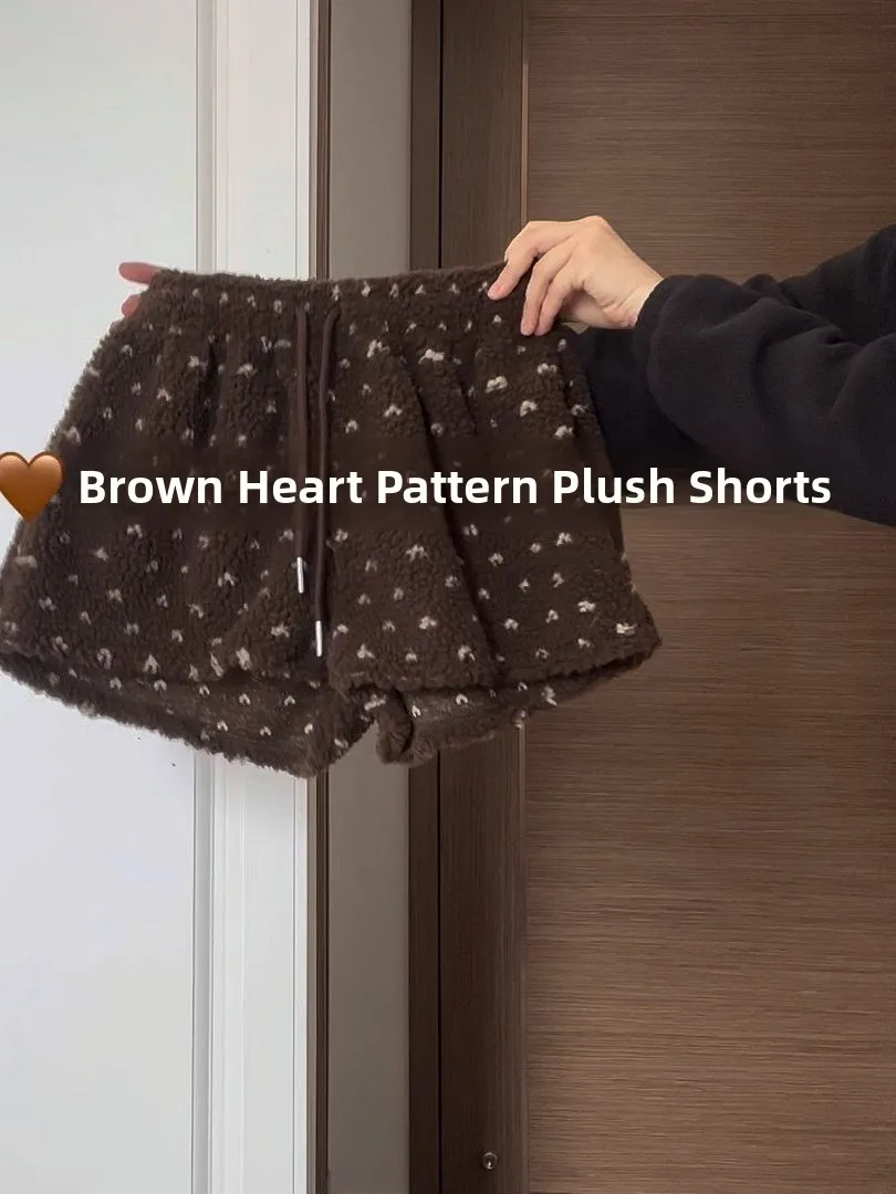 

Ретро-шорты из американского овечьего меха в форме сердца, женские, весна 2026, новый стиль, осень-зима, утепленные, многослойные, А-силуэт, плюшевые, для ношения с ботинками