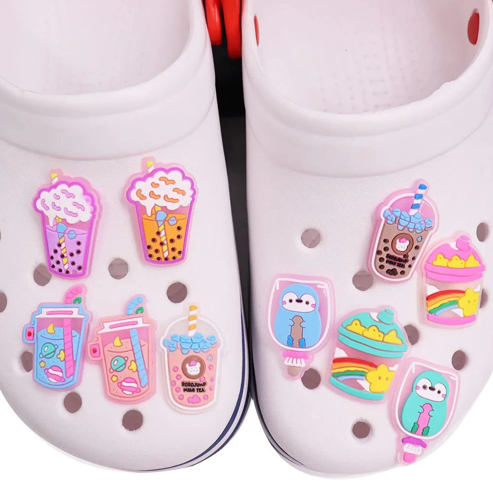 Hot Sell 1pcs Cute Drink Ice Cream Kids Shoes Accessories Garden Shoe Buckle Decorations Fit Charm Kids Party Presents