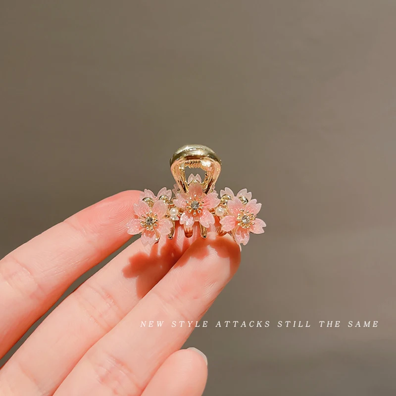 Pearl Rhinestone Sakura Hairpin Women Exquisite Bangs Side Small Size Shark Clip Girls Spring and Summer Hair Clip Headwear