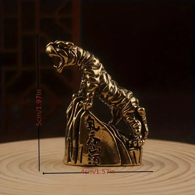 2 pieces of majestic brass standing tiger ornaments, open design, solid copper table decoration