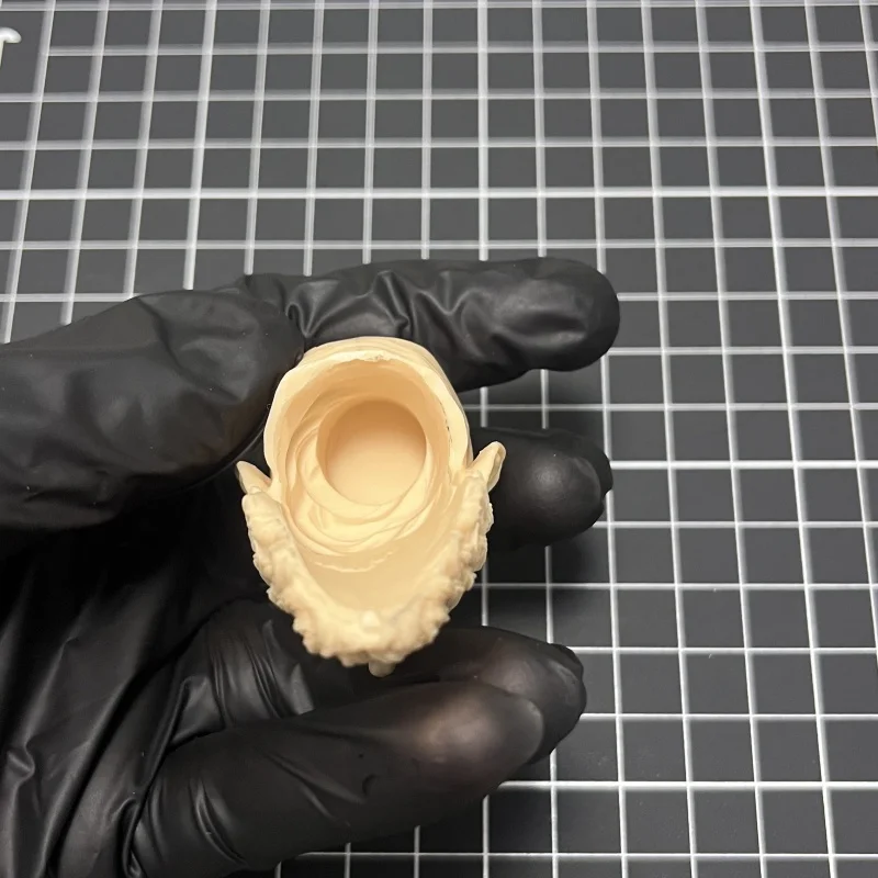 Kit de modelo de tallado de cabeza de resina, Hardman Kratos, figura de emoji rugiente, sin montar y sin color, escala 1:6