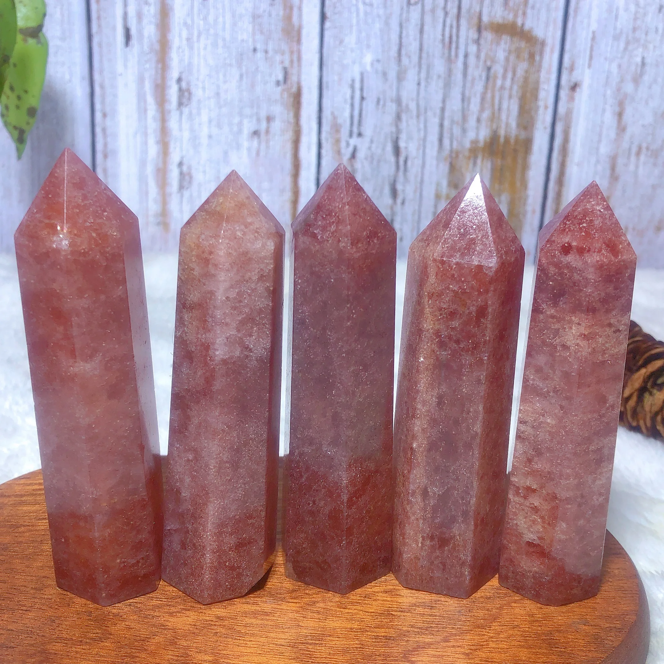 Natural Crystal Strawberry Quartz Flash Tower Point Gemstones Reiki Home Decorations Holiday Gift