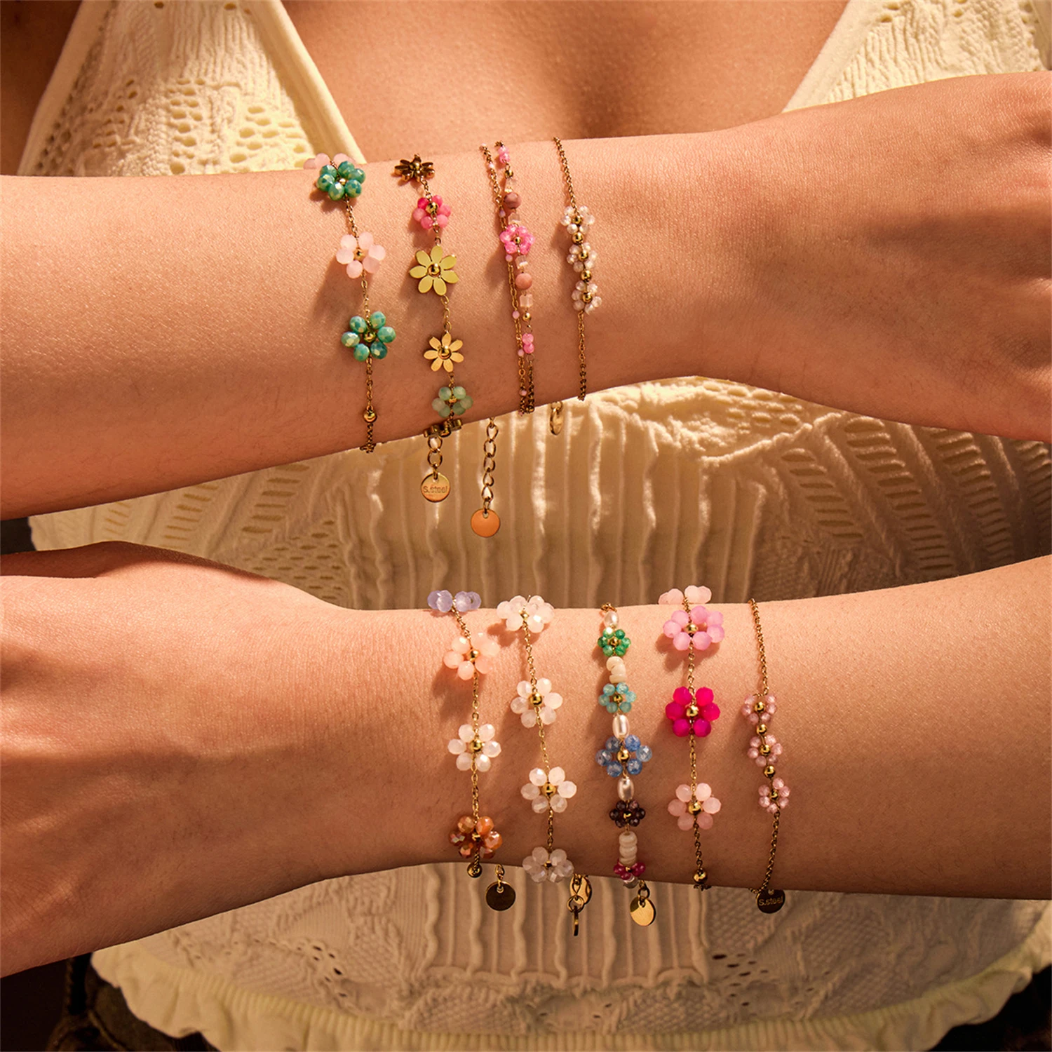 

Trendy Boho Colorful Flower Beaded Bracelet Set - Stackable Dainty Floral Charm Bangles for Women Summer Party Fashion Jewelry