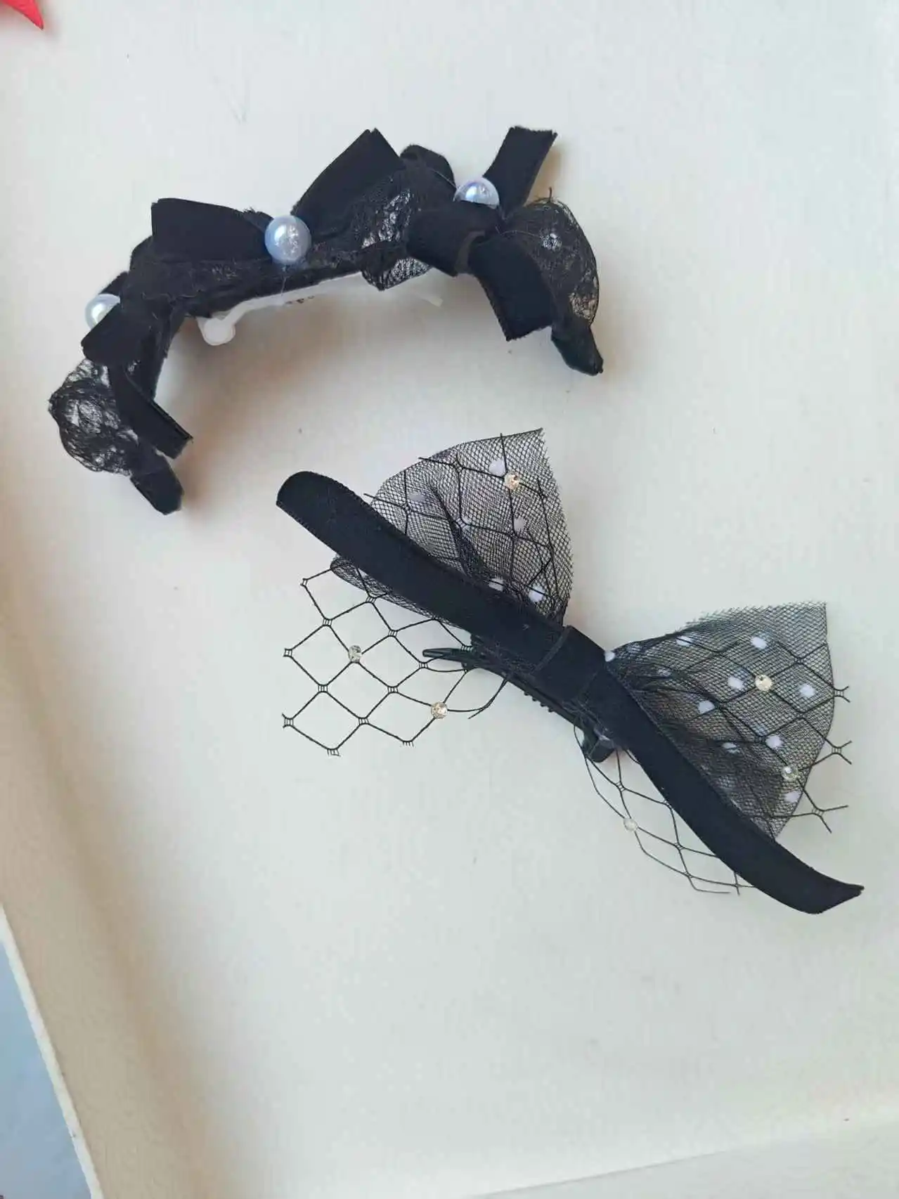 Lazo para perro hecho a mano, suministros para mascotas con perlas de diamante, lazos para el pelo para mascotas, accesorios de aseo para cachorros y perros pequeños